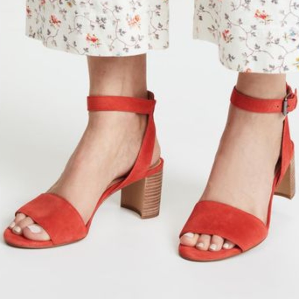 Claudia Sandal in Siberian Red
